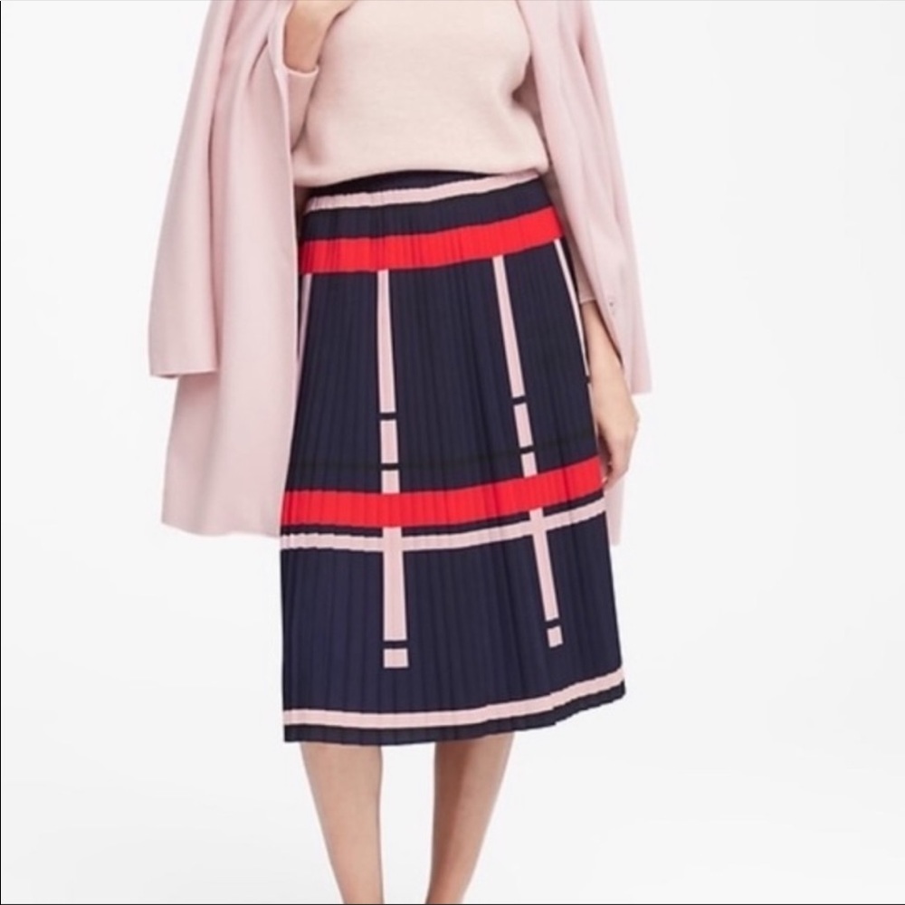 Banana Republic | Pleated Skirt